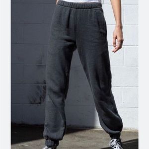 Brandy Melville Rosa sweatpants in black